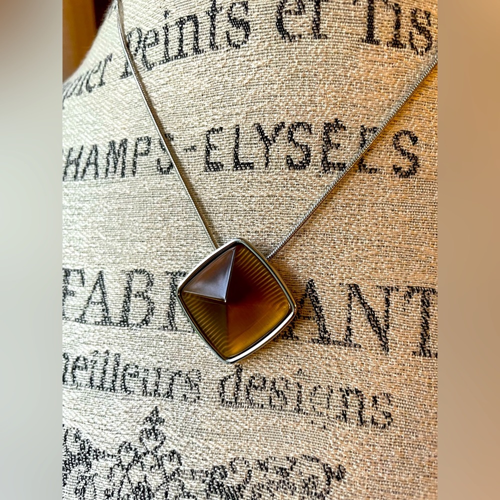 NWT Brown Diamond Shape Necklace by Lia Sophia